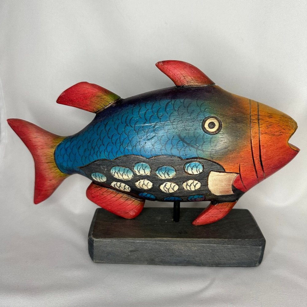 Vintage Hand Carved and Painted Tropical Fish in Balsa